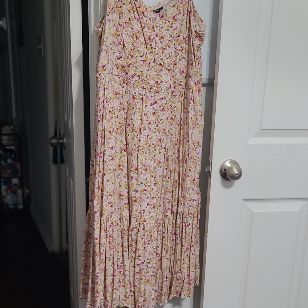 Torrid 2 Floral Sleeveless Maxi Dress